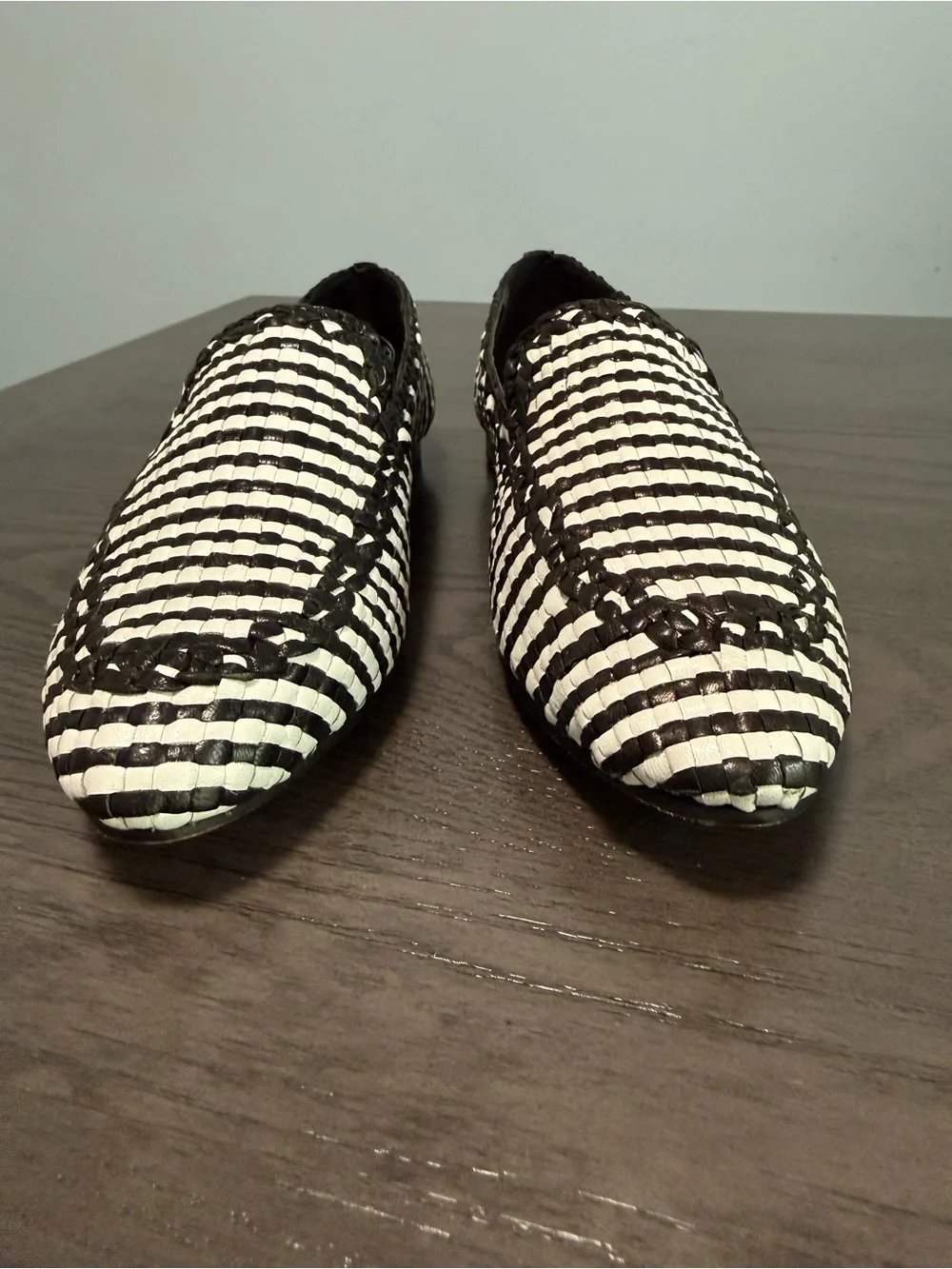 Kate Spade New York Woven Black White Loafers Women’s Size 10 B Leather Sole EUC